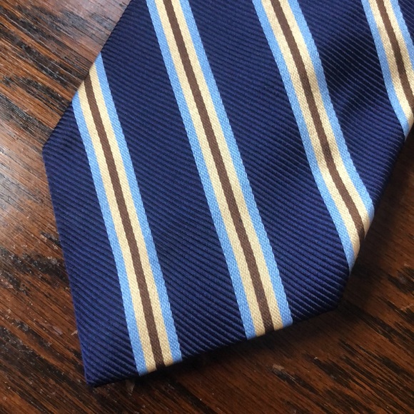 Brooks Brothers tie - Picture 2 of 5